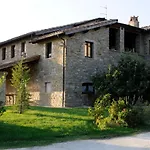 Le Alloggio per agriturismo *